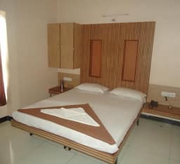 Double Bed Non Ac Room Only - Double